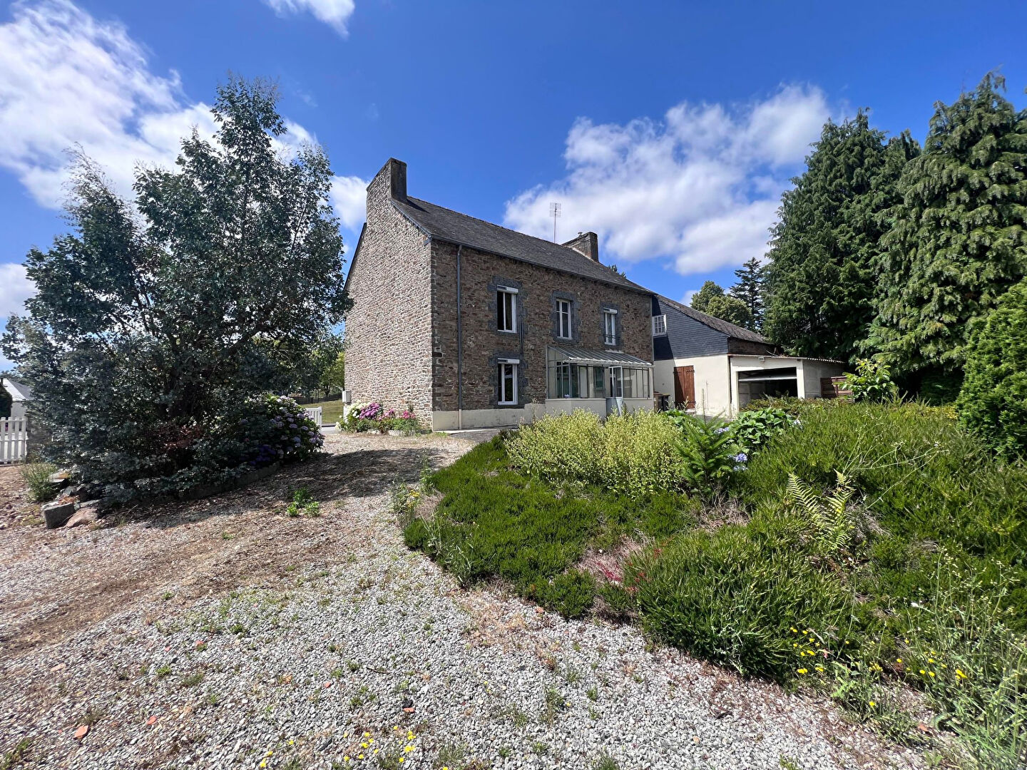Maison T7 à Plemet
