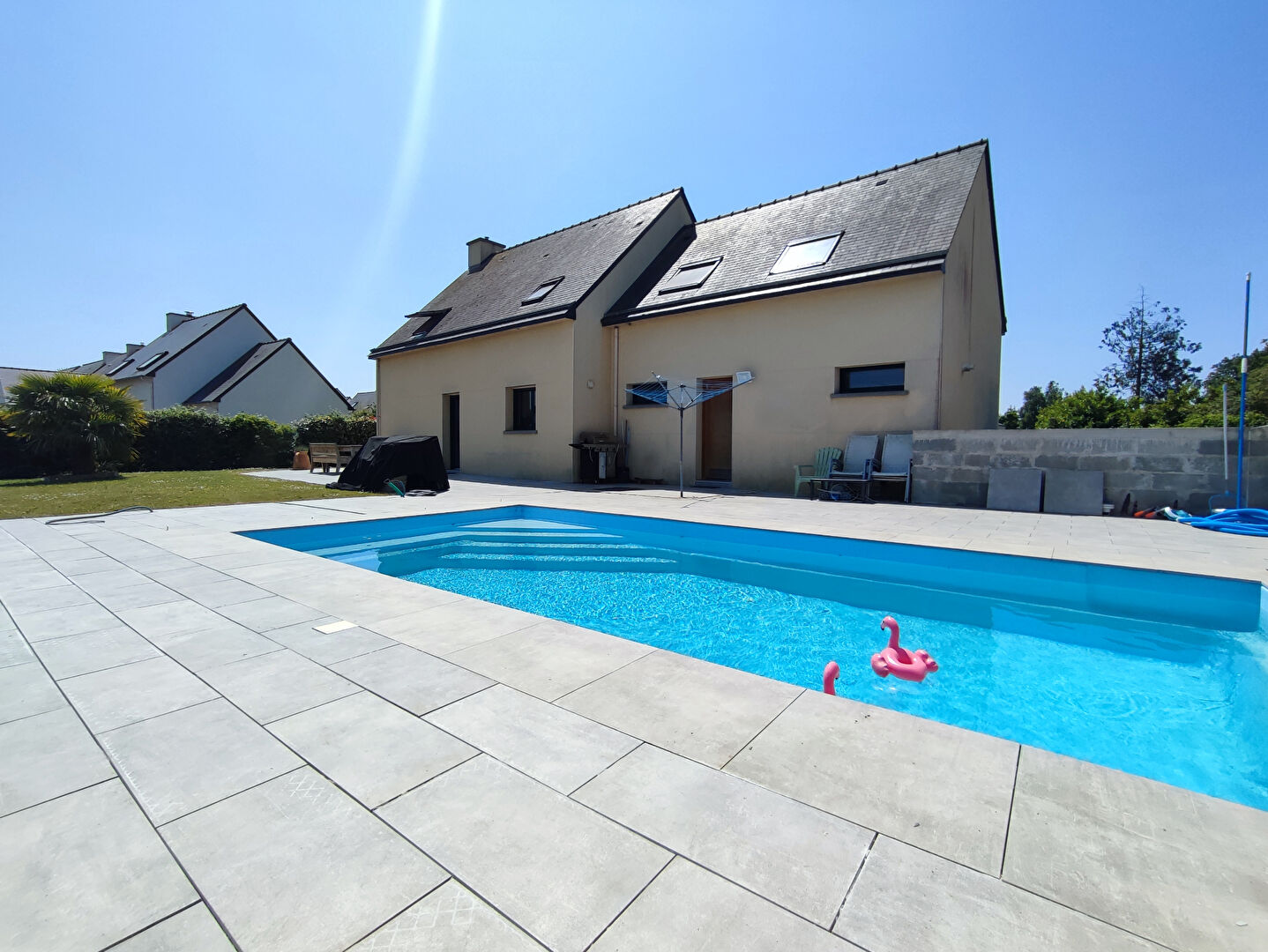 Maison T6 à Irodouer