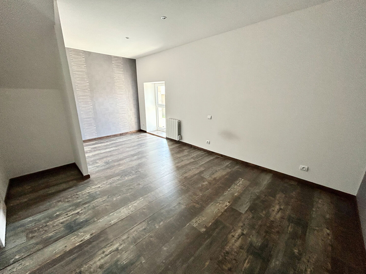 Maison T6 à Plumaudan