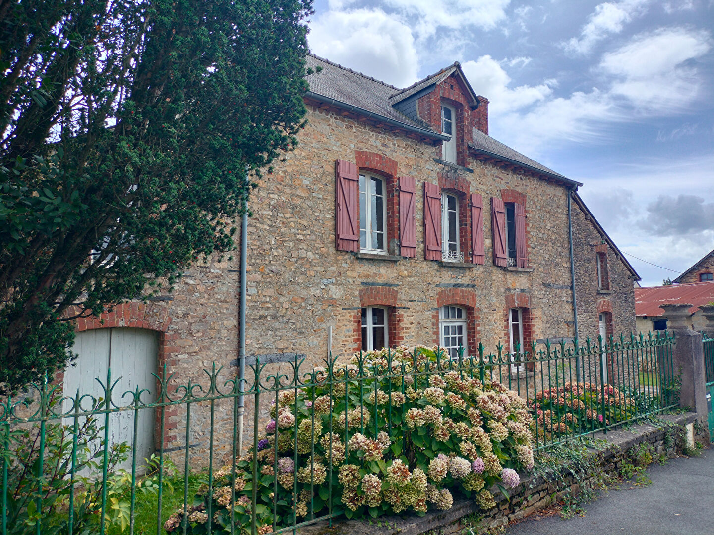 Maison T7 à Le sel de bretagne