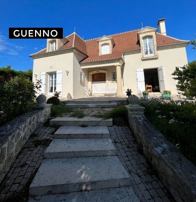 Maison T6 à Nanteuil le haudouin