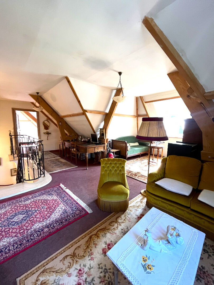 Maison T6 à Nanteuil le haudouin