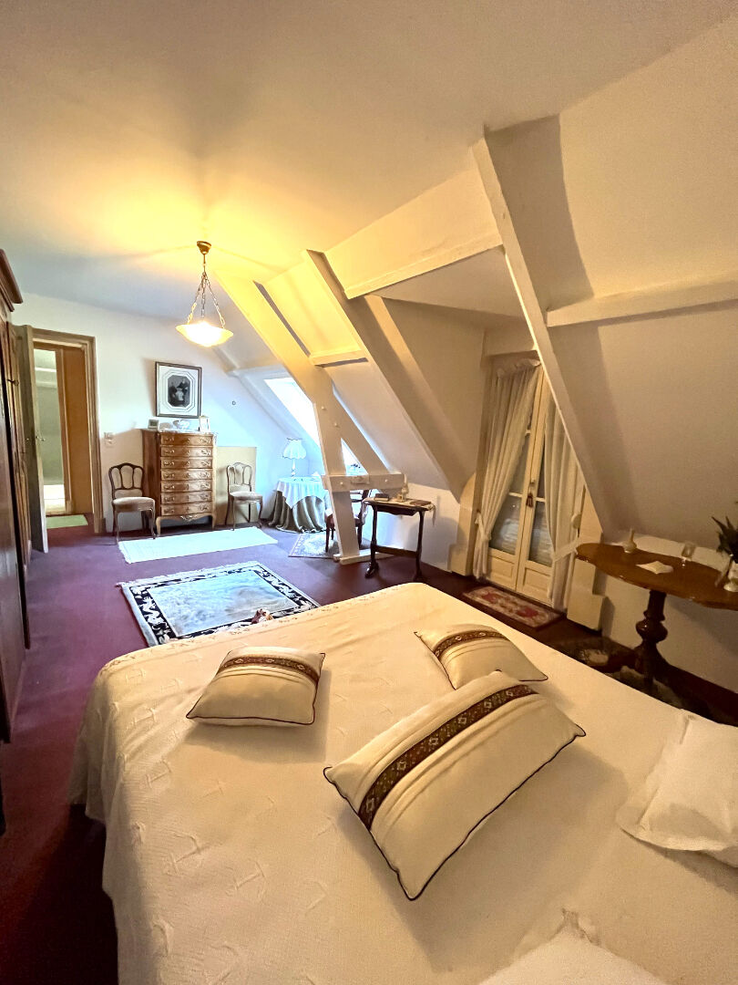 Maison T6 à Nanteuil le haudouin