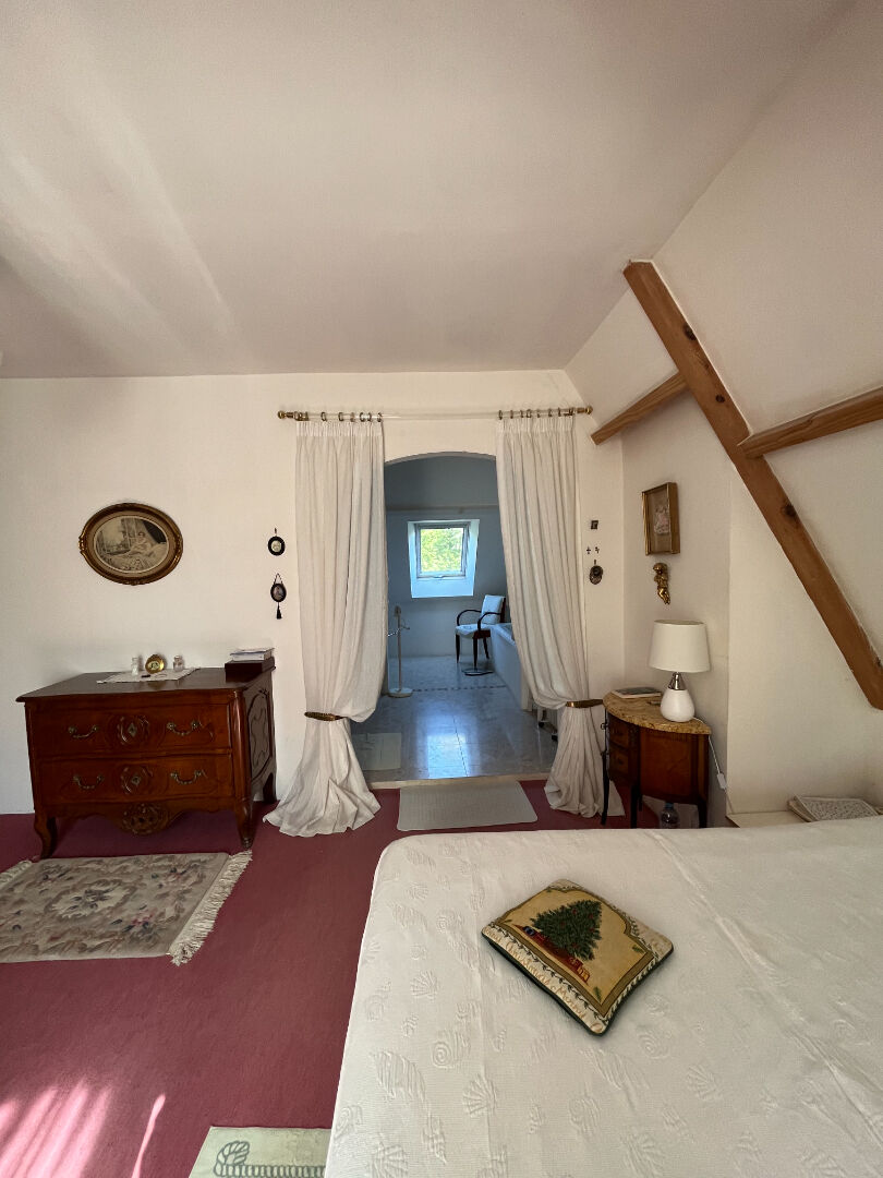 Maison T6 à Nanteuil le haudouin