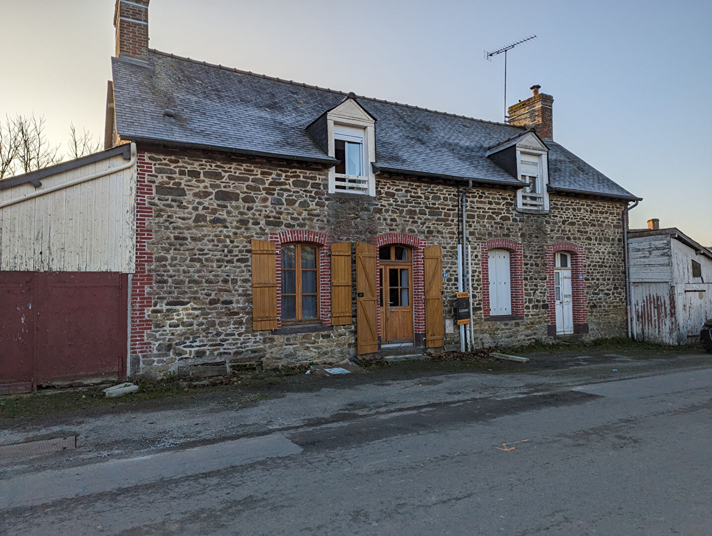 Maison T6 à Marcille robert