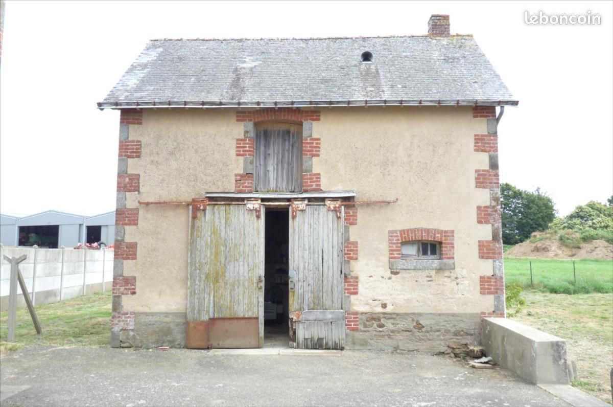 Maison T5 à Ambrieres les vallees