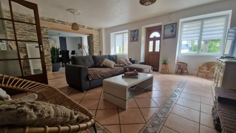 Maison T6 à Soudan