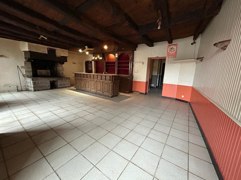 Immeuble T4 à Bedee