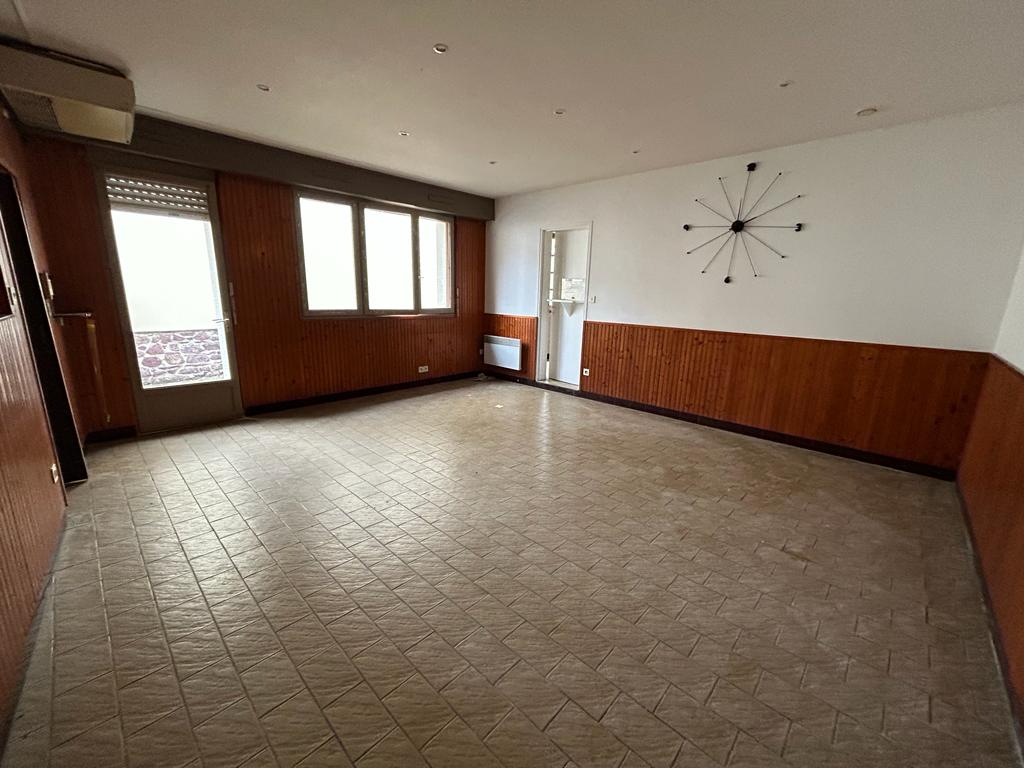 Immeuble T4 à Bedee