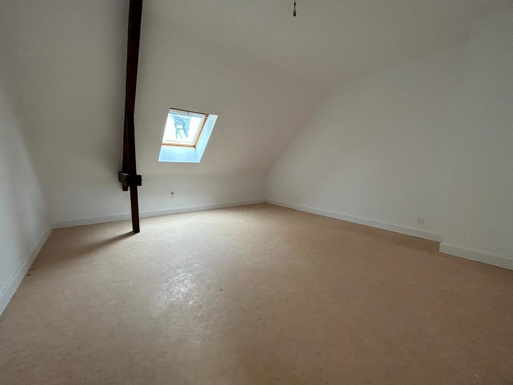 Immeuble T4 à Bedee