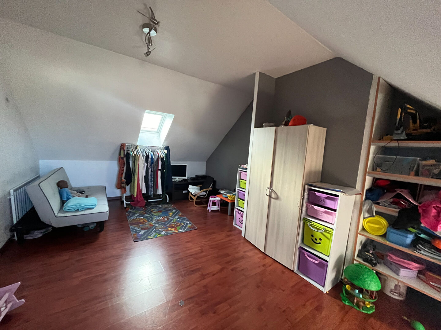 Maison T6 à Irodouer