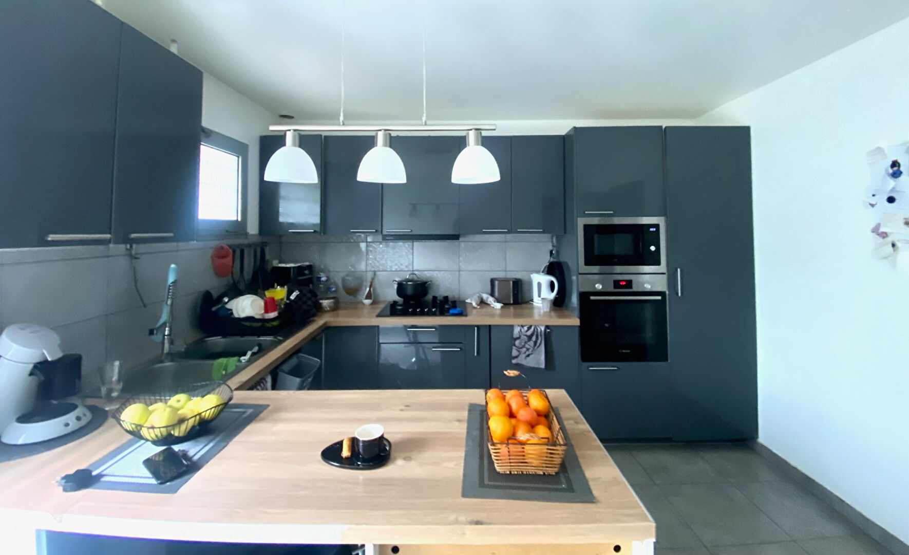 Maison T8 à Laval