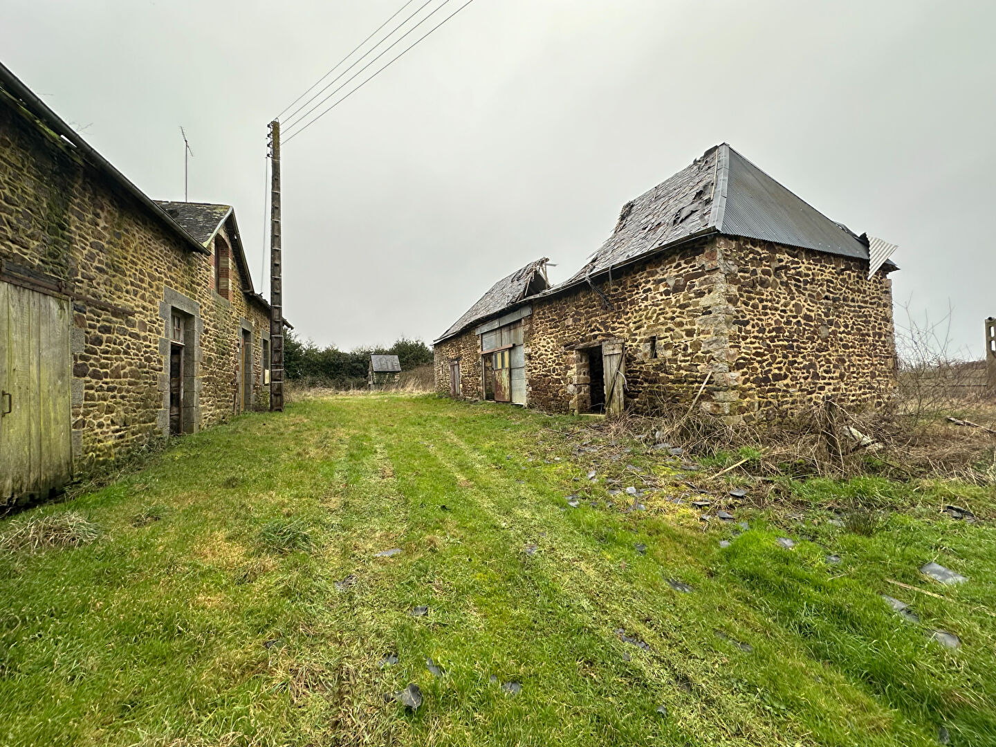 Maison T7 à Juvigne