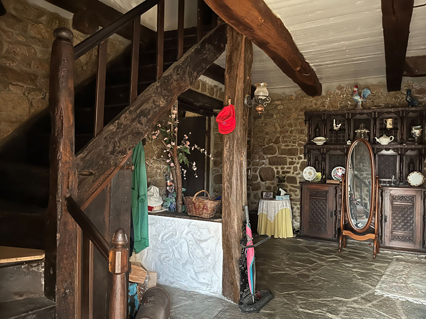 Maison T7 à Montreuil sur ille