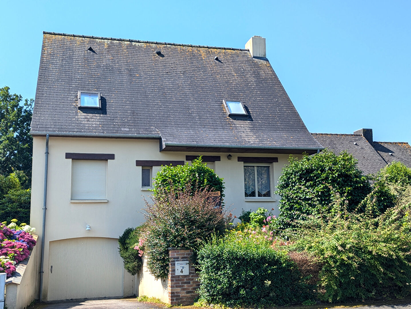 Maison T6 à Orgeres