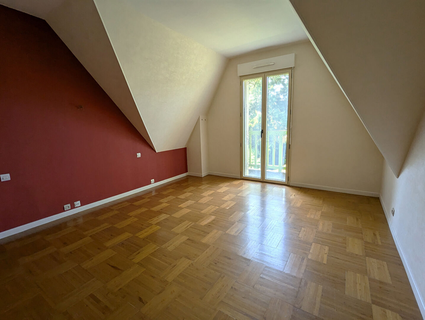 Maison T6 à Orgeres