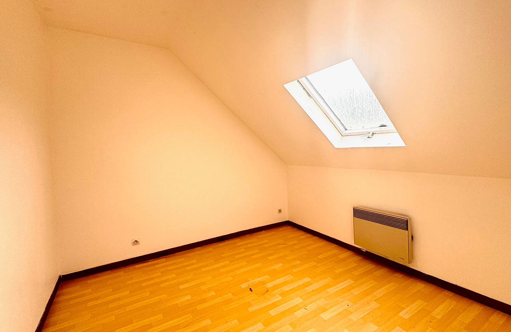 Maison T8 à 