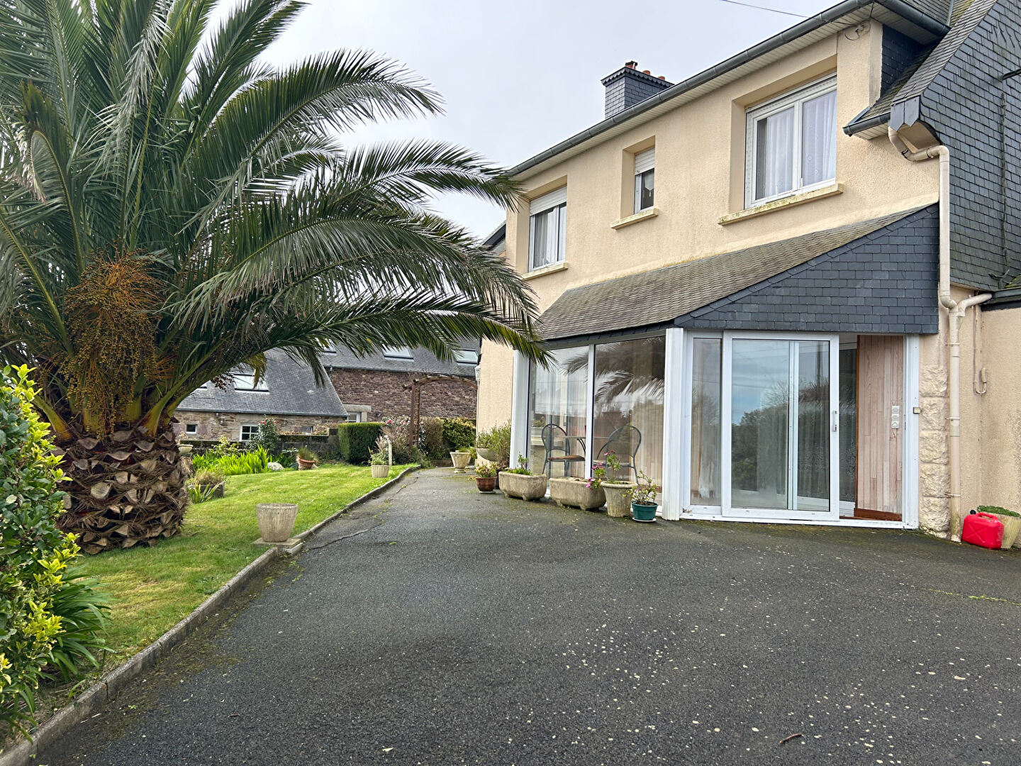 Maison T6 à Lezardrieux