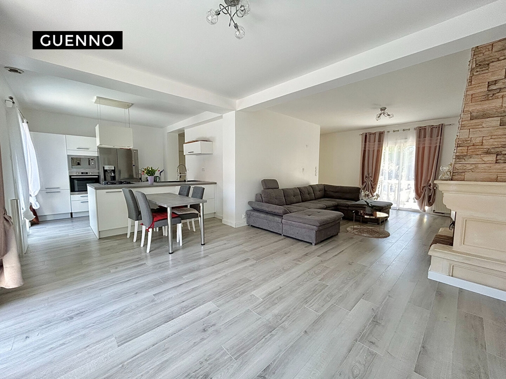 Maison T8 à Melesse