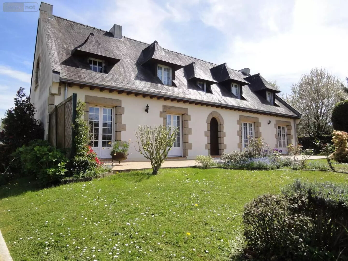 Maison T7 à Breal sous montfort