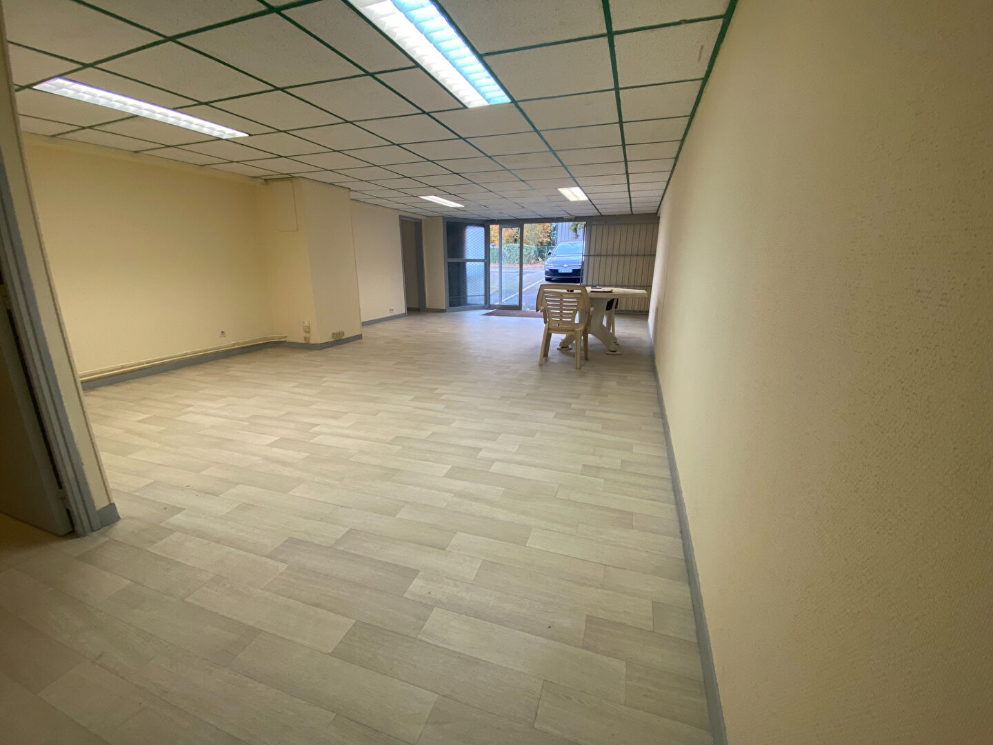 Bureaux à Pace