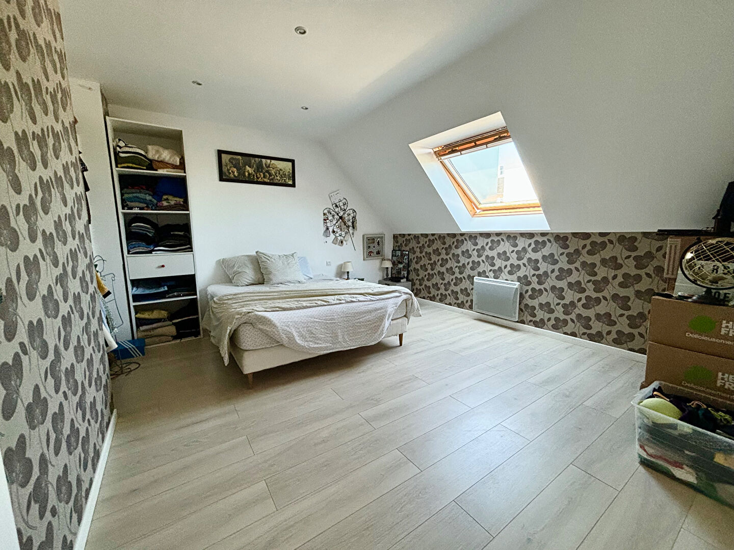 Maison T6 à Montreuil juigne