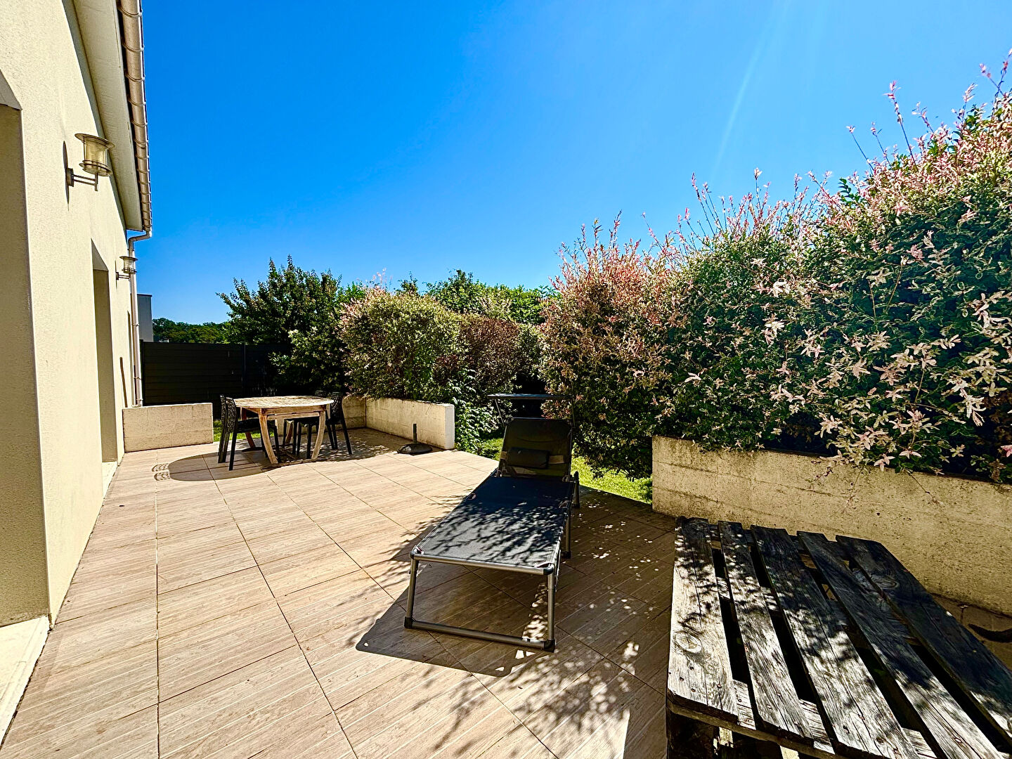 Maison T6 à Montreuil juigne