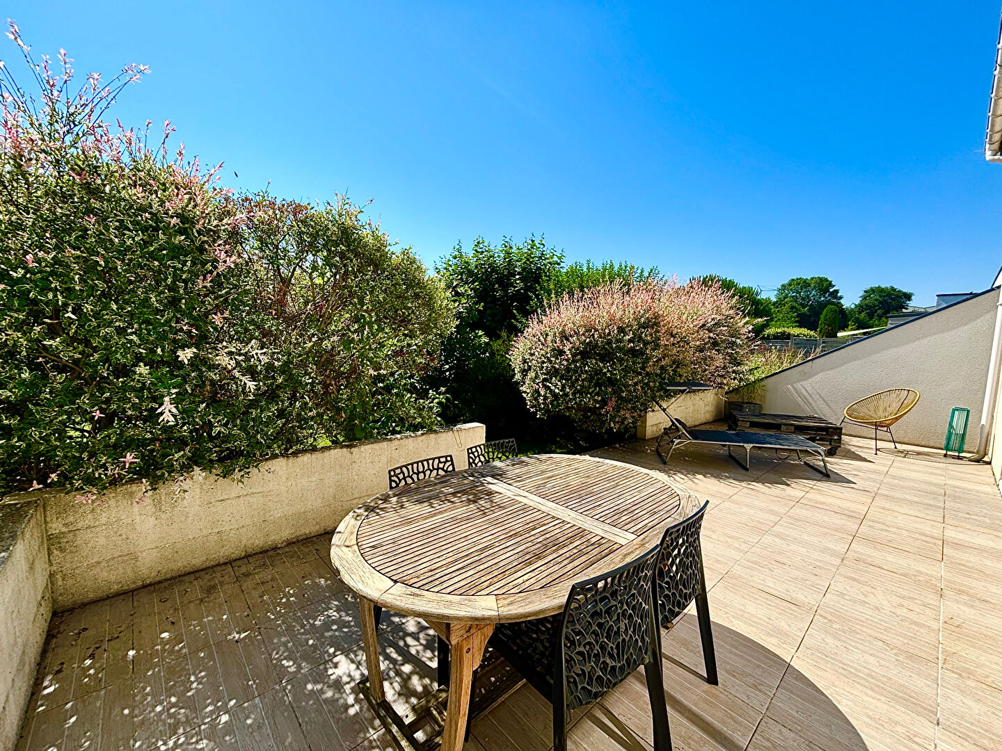 Maison T6 à Montreuil juigne