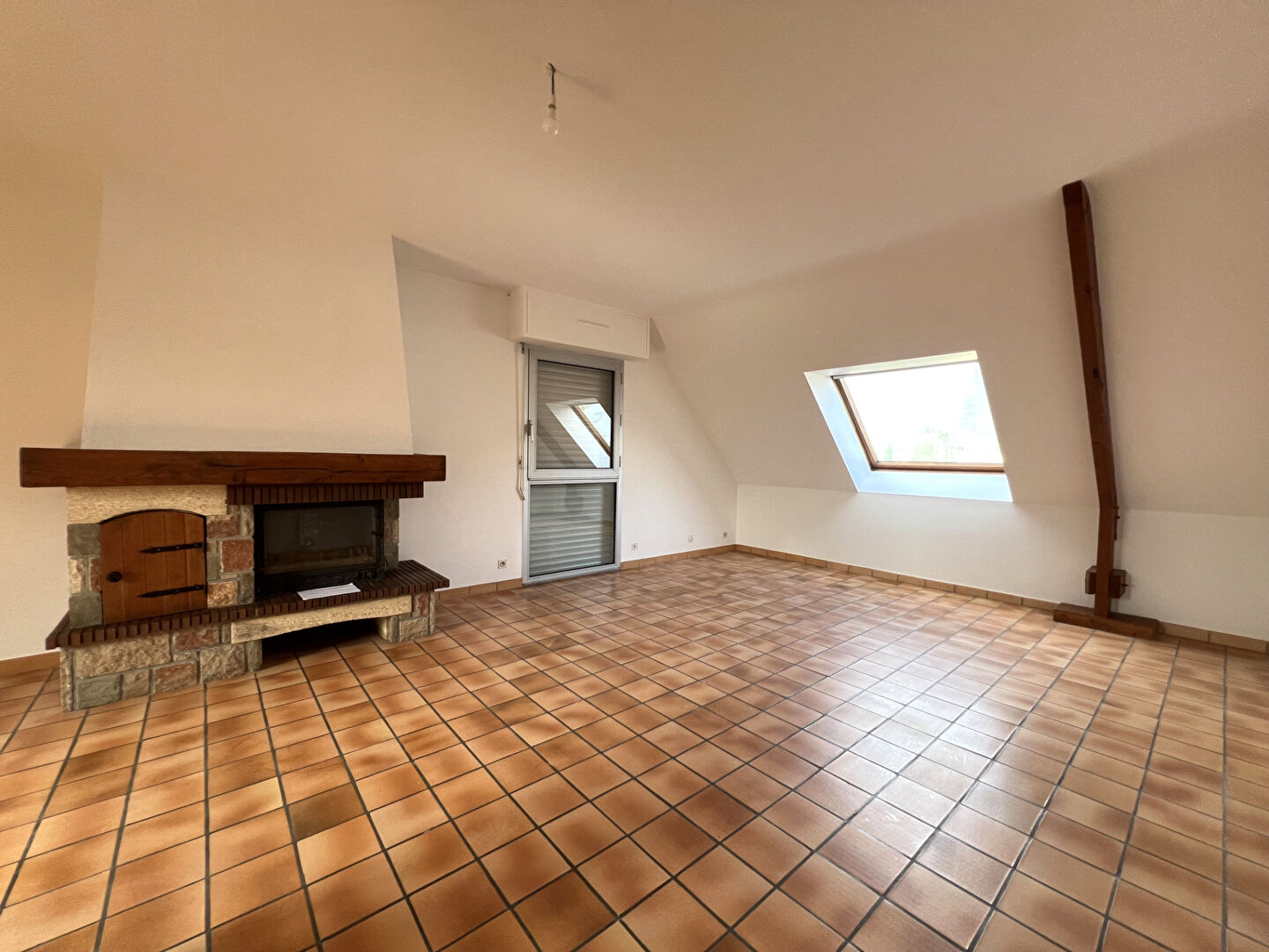 Maison T7 à Montreuil le gast