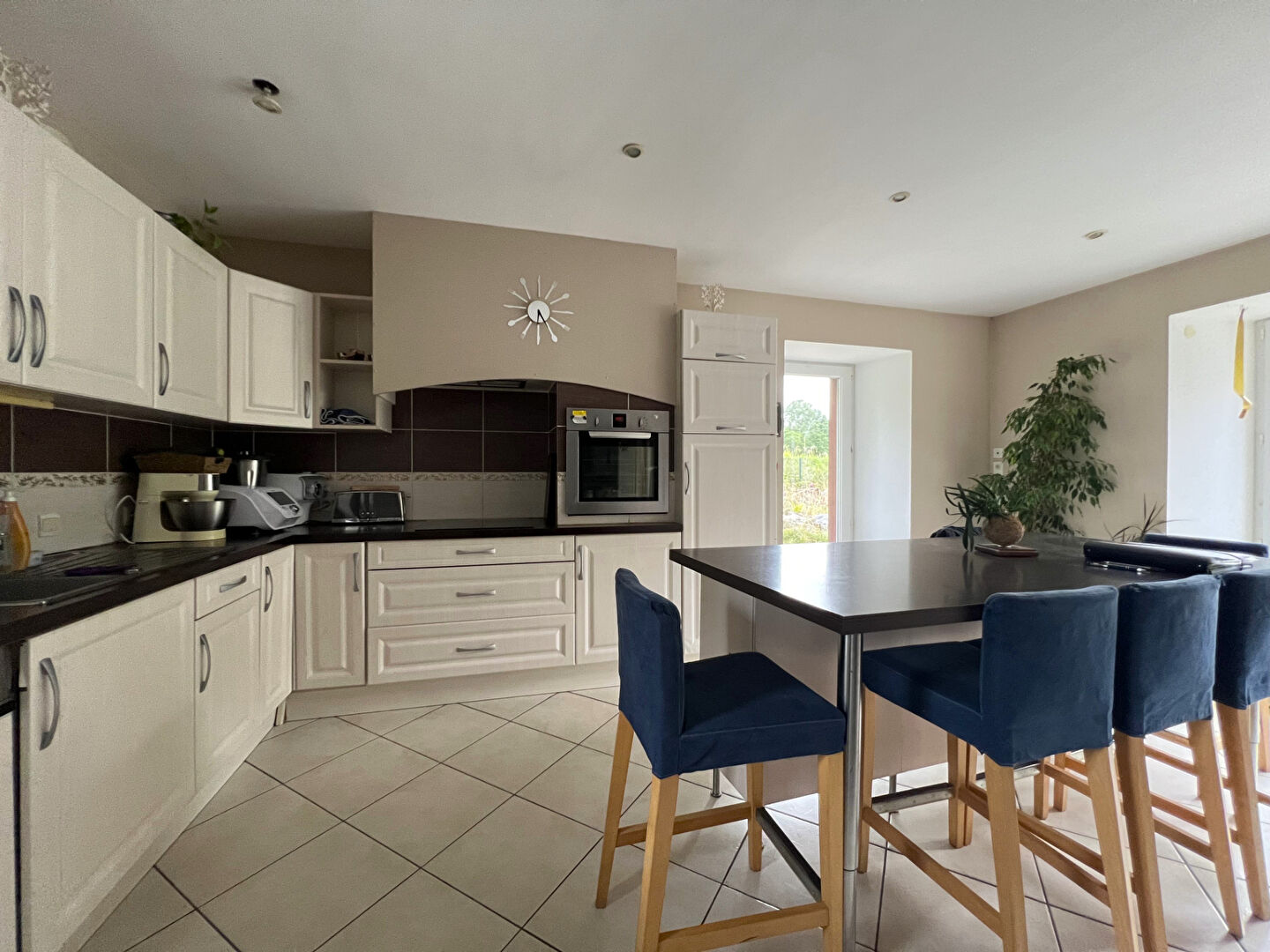 Maison T8 à Mesnil roc h