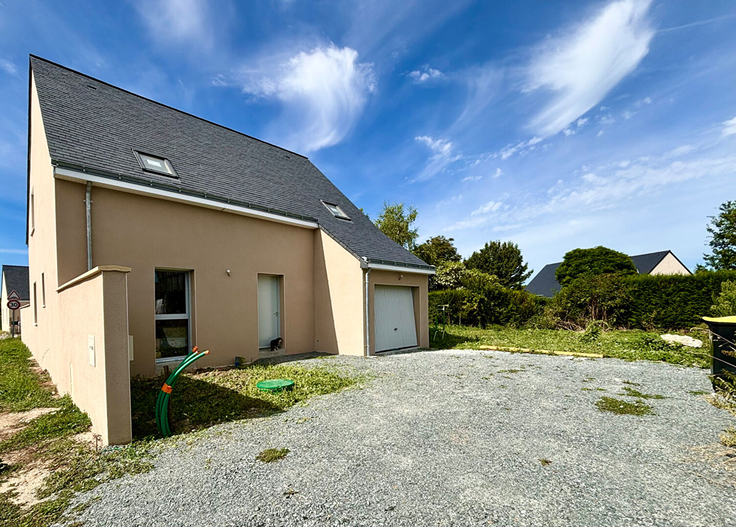 Maison T6 à Jarze