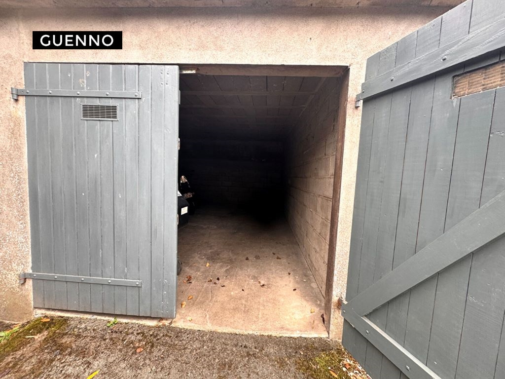 Garage T1 à Laval