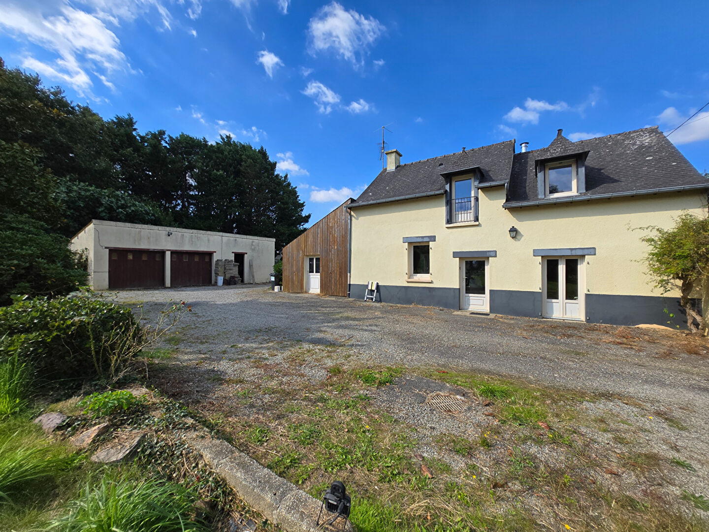 Maison T6 à Retiers