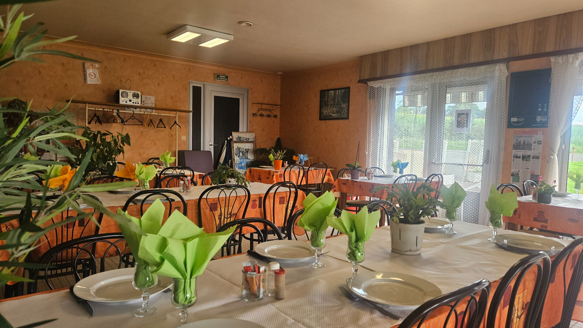 Local commercial à Chatillon en vendelais