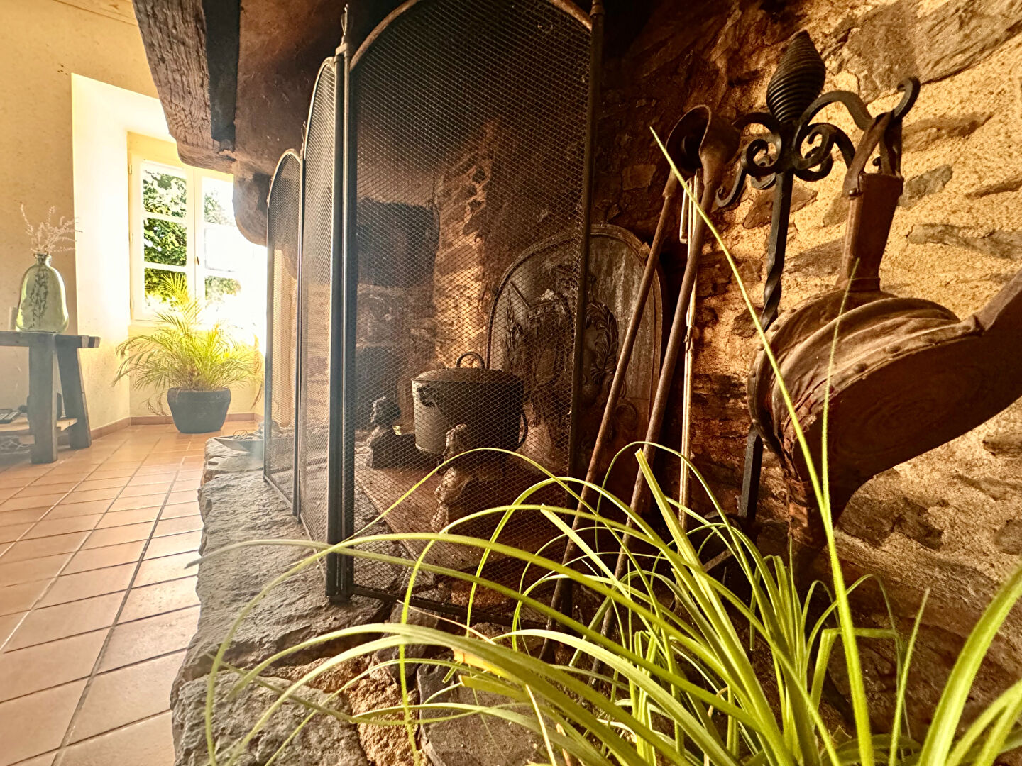 Maison T7 à Quelaines saint gault