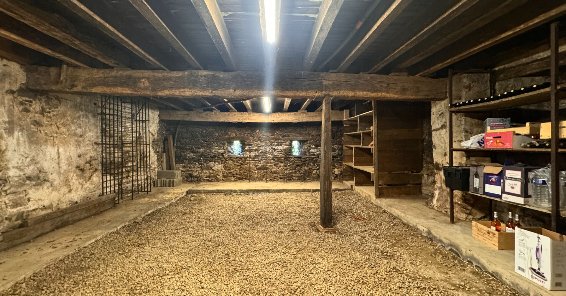 Maison T7 à Quelaines saint gault