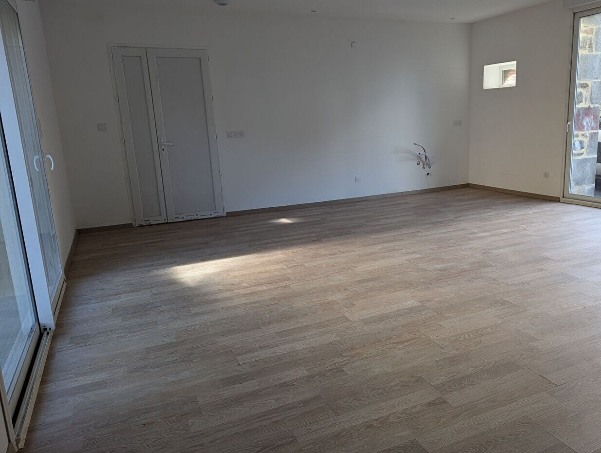 Maison T5 à Le bourgneuf la foret