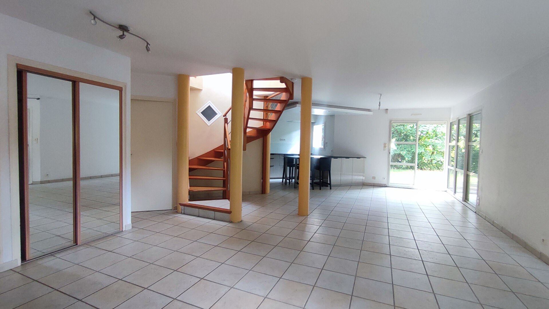 Maison T7 à Pace