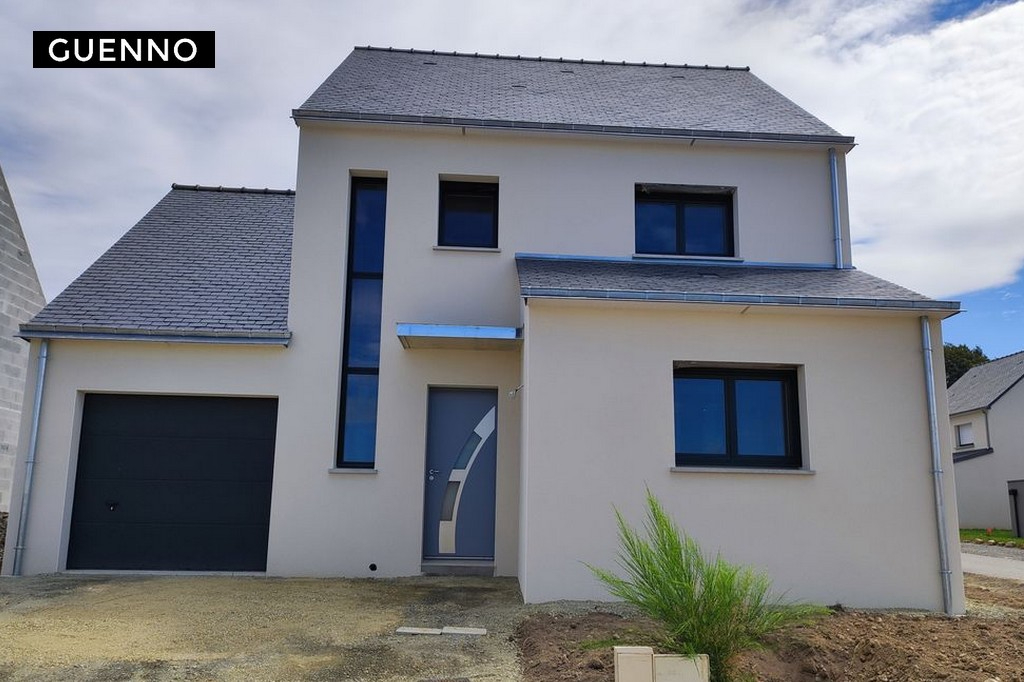 Maison T6 à Saint aubin du cormier