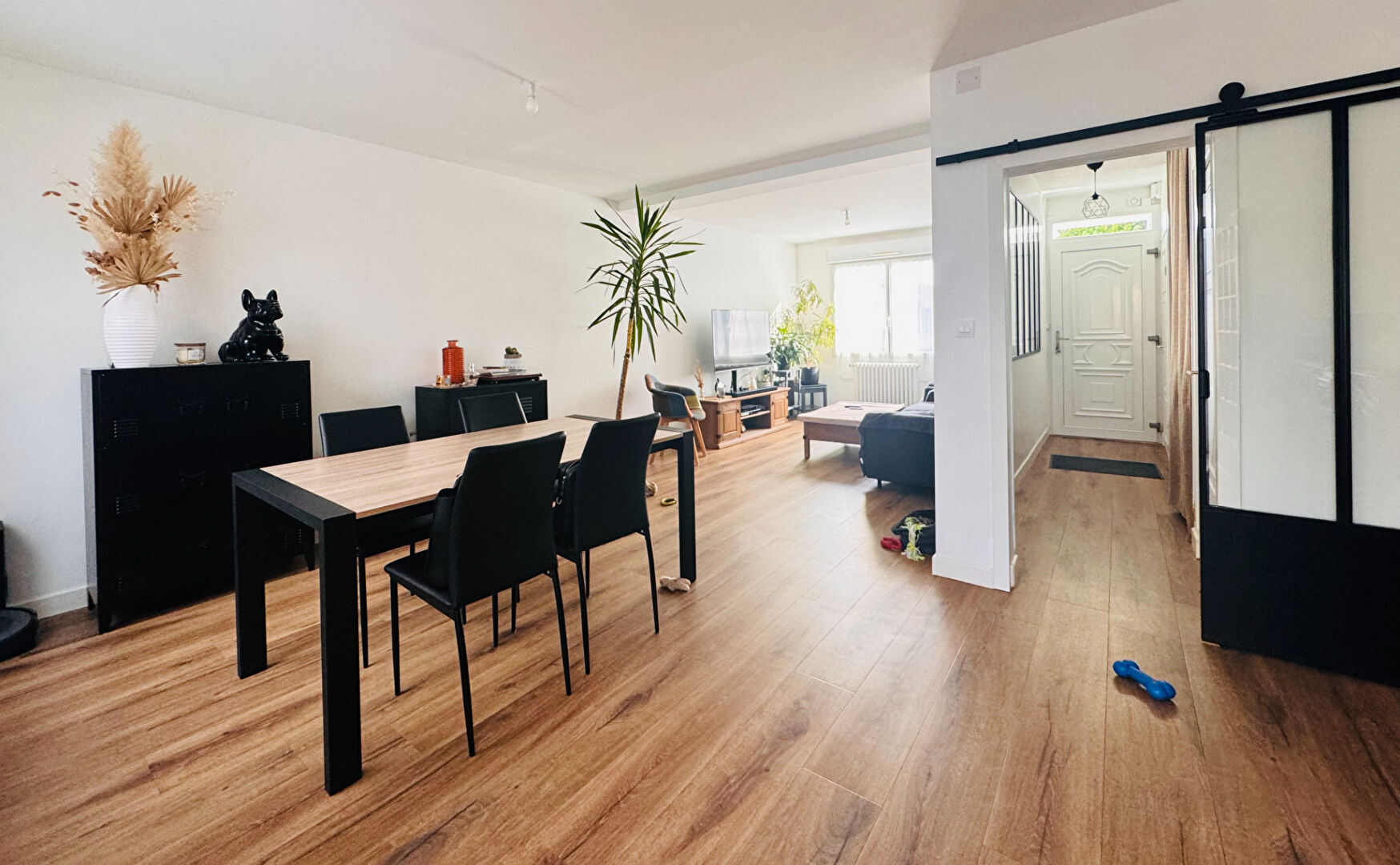 Maison T6 à Laval