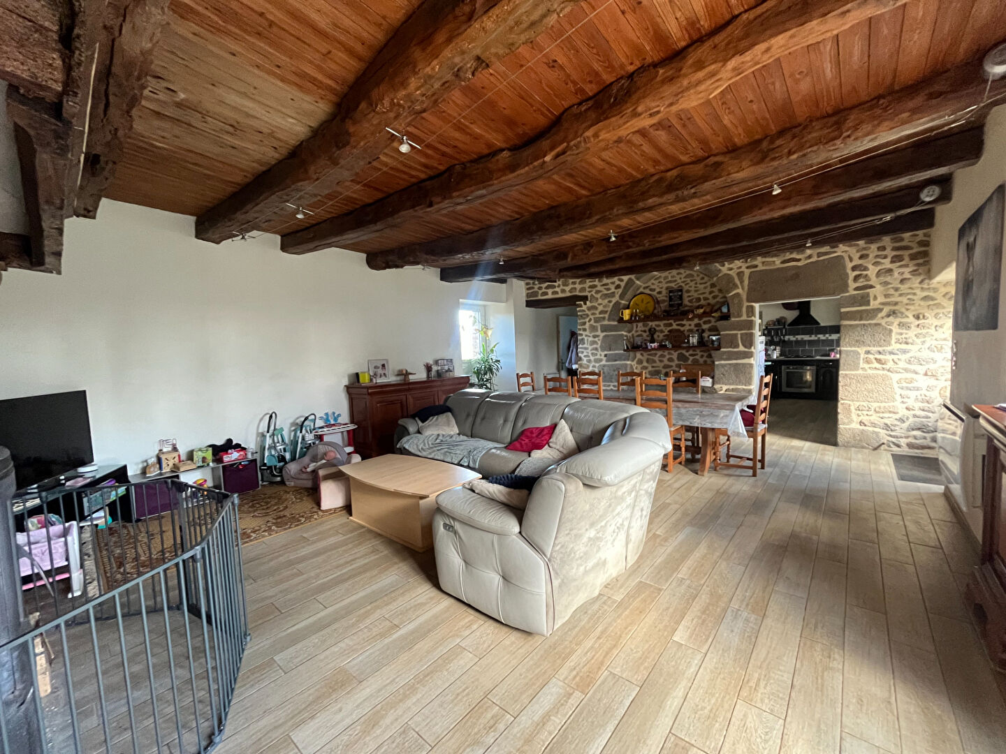 Maison T5 à La chapelle chaussee