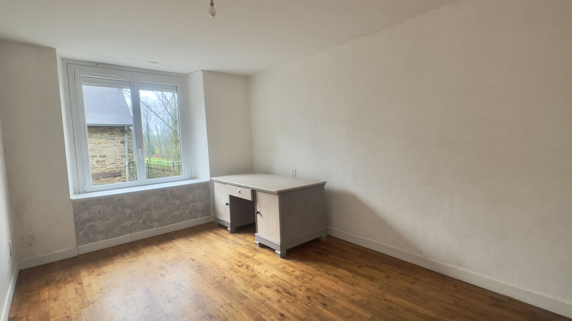 Maison T9 à Saint aubin du cormier