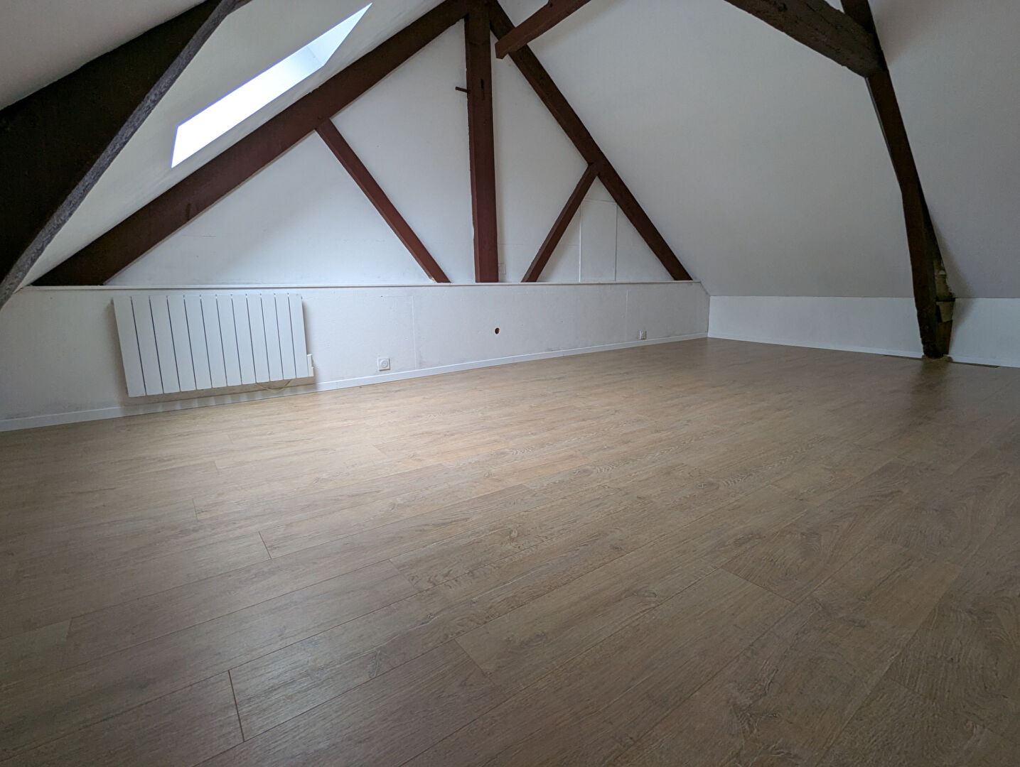 Maison T9 à Saint aubin du cormier