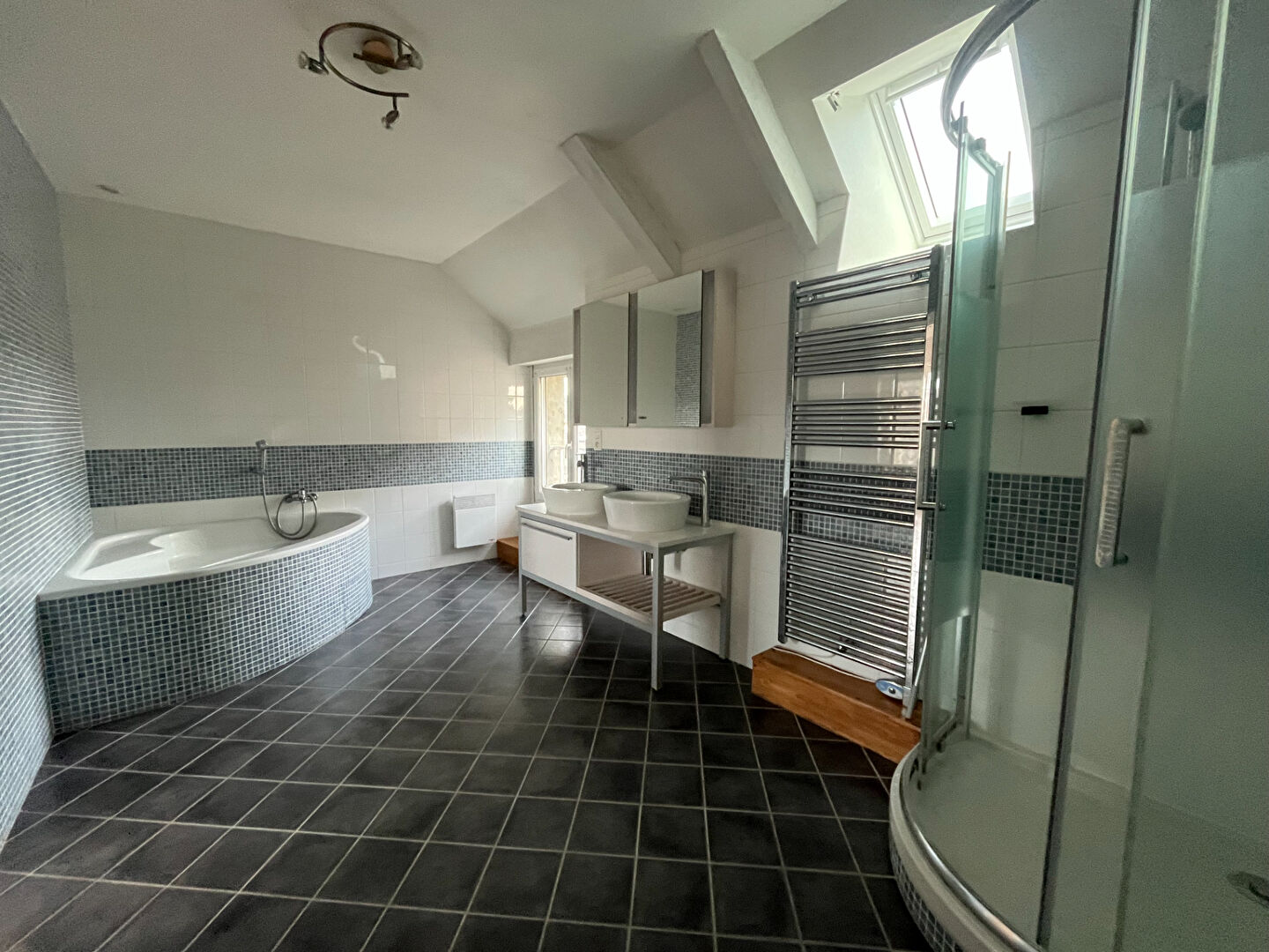 Maison T7 à Irodouer