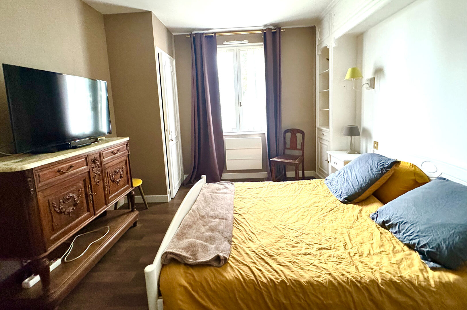 Maison T7 à Cosse le vivien