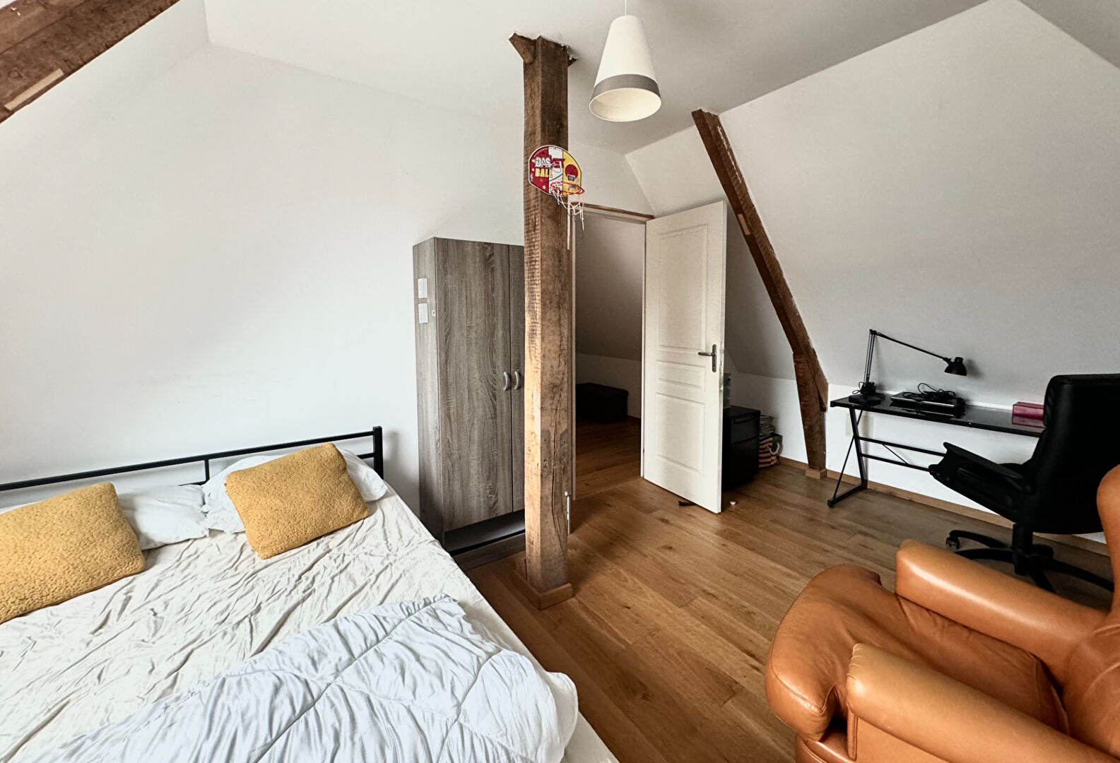 Maison T7 à Cosse le vivien