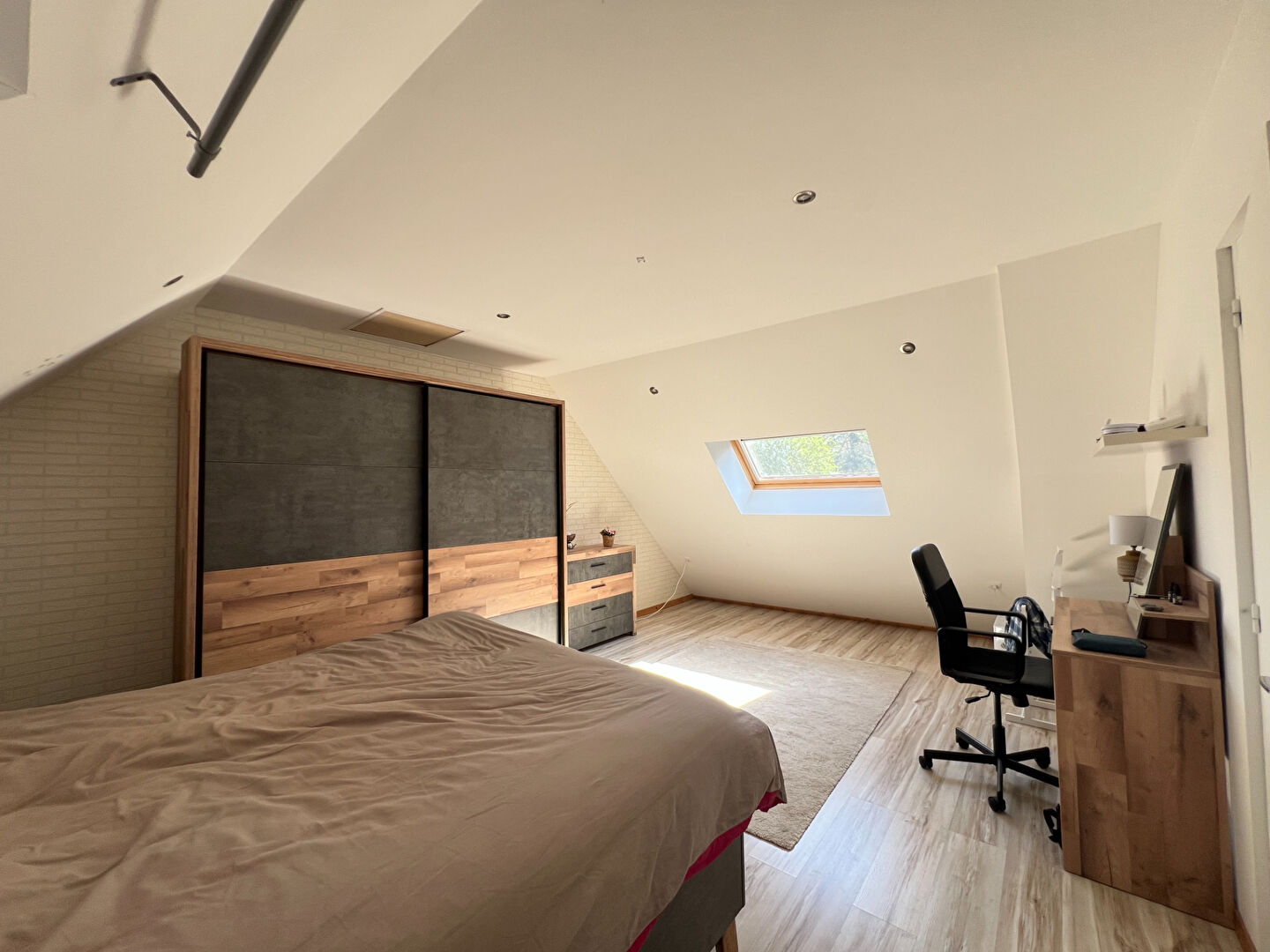 Maison T7 à Lanrelas