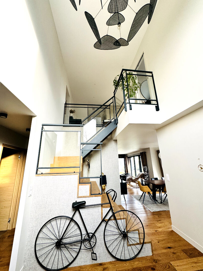 Maison T7 à L'huisserie