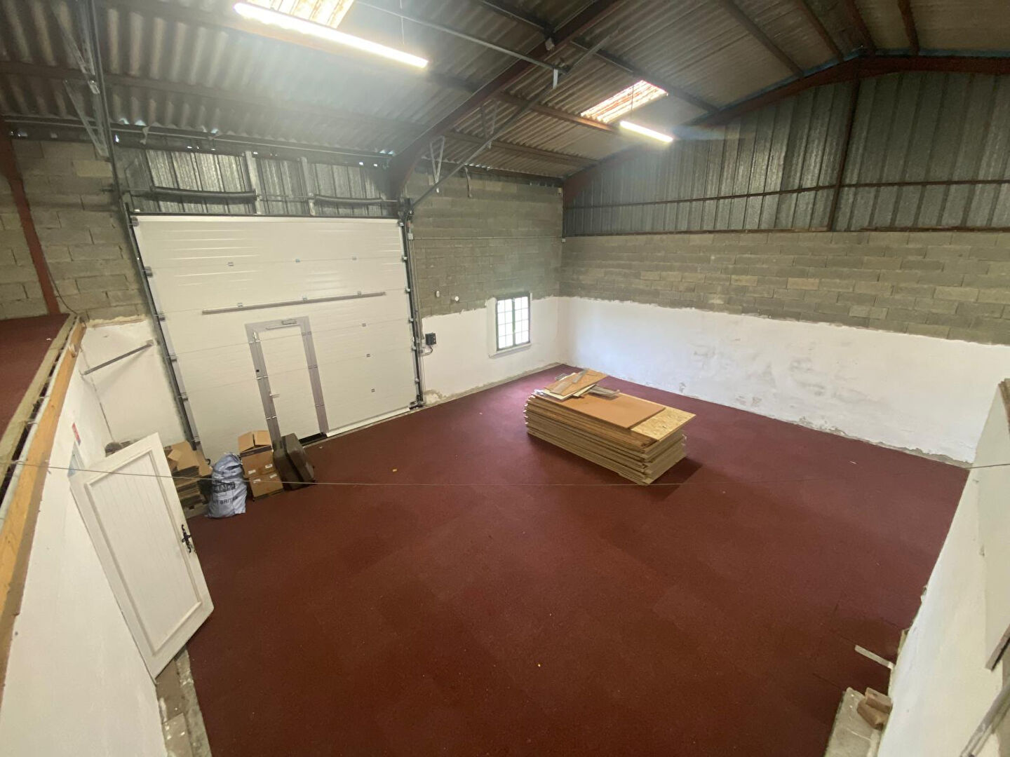 Entrepôt/local industriel à Vaiges