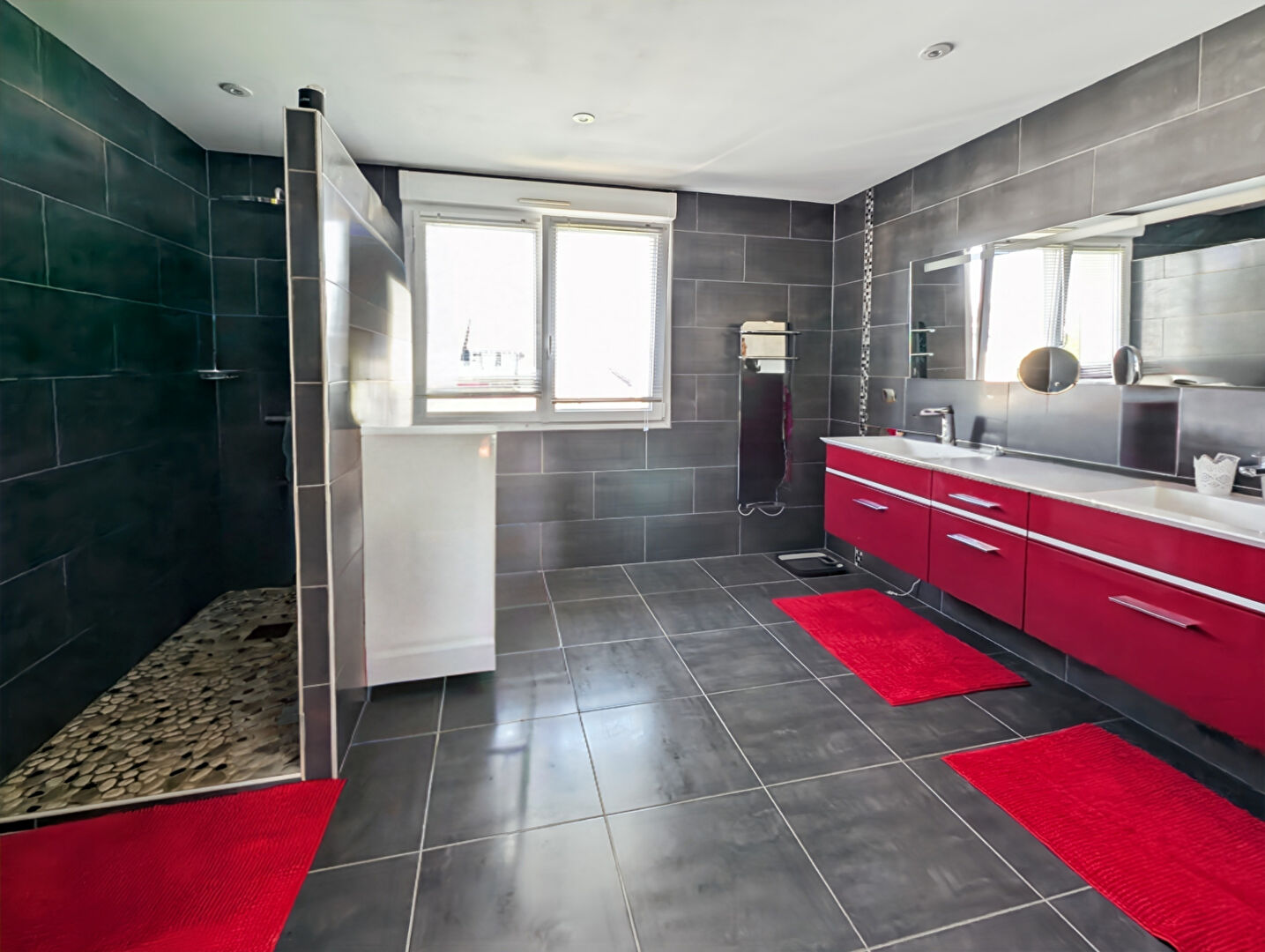 Maison T6 à Saint thurial